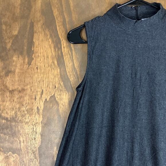 Artisan NY Womens Dress Gray White Striped High Neck Sleeveless Stretch Small - Picture 4 of 12